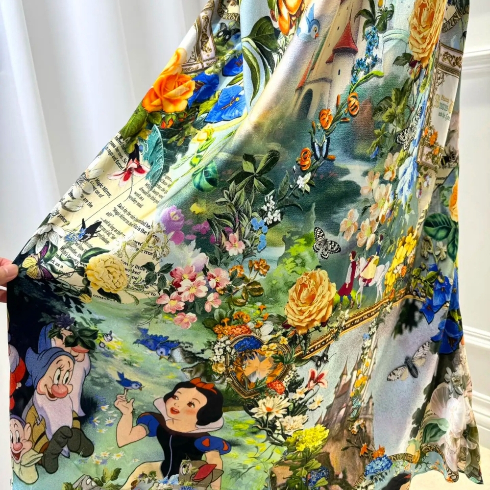 Gorgeous Silk Beaded  Dress - Picture 5 of 6